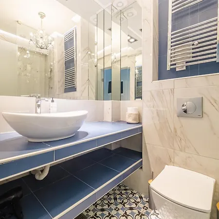 Alpha Luxury Пефкохори