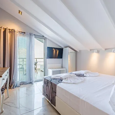Alpha Luxury Apartmán Pefkochori