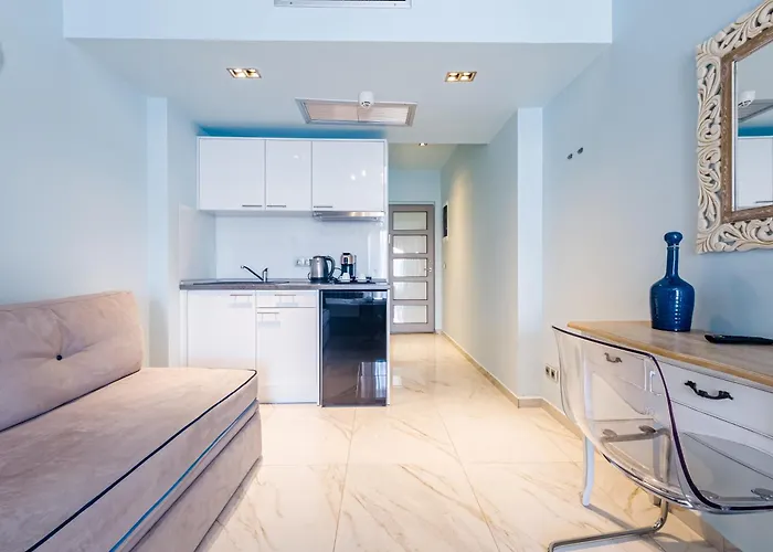 Alpha Luxury Apartment Pefkochori