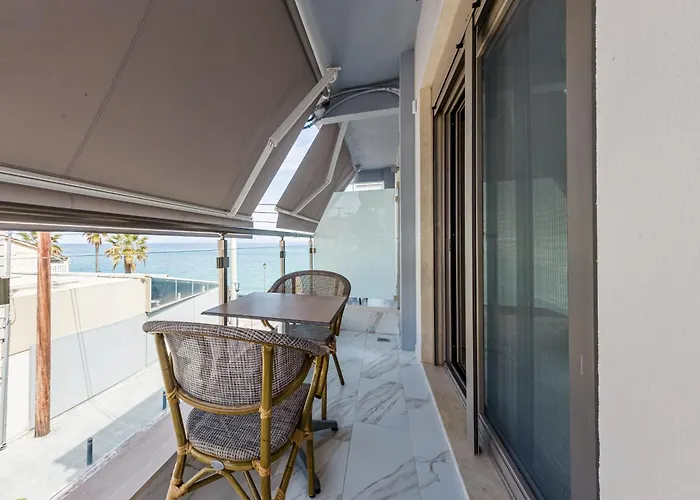 Alpha Luxury Apartment Pefkochori