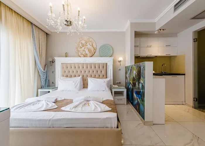 Alpha Luxury Apartment Pefkochori