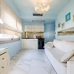 Alpha Luxury شقة *