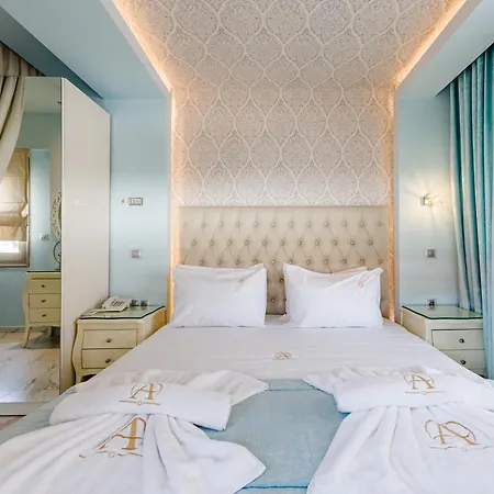 Alpha Luxury *